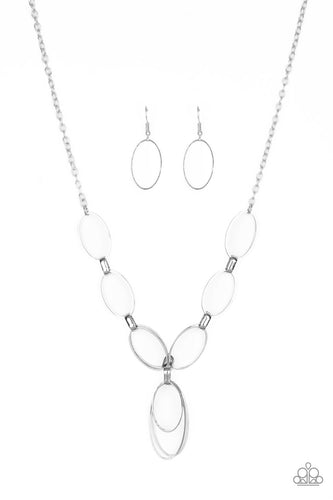 All OVAL Town Silver Necklace