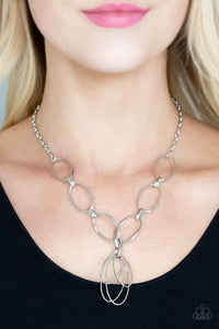 All OVAL Town Silver Necklace