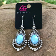 Load image into Gallery viewer, Cameo and Juliet Blue Earrings