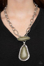 Load image into Gallery viewer, Rural Rapture Green Necklace